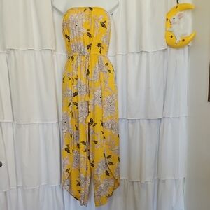 Blue Island Yellow Floral Strapless Romper/Jumpsuit. Size Small